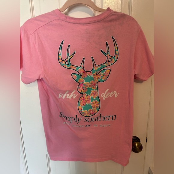 SOLD Simply Southern Small Oh Deer Tee - Picture 1 of 4